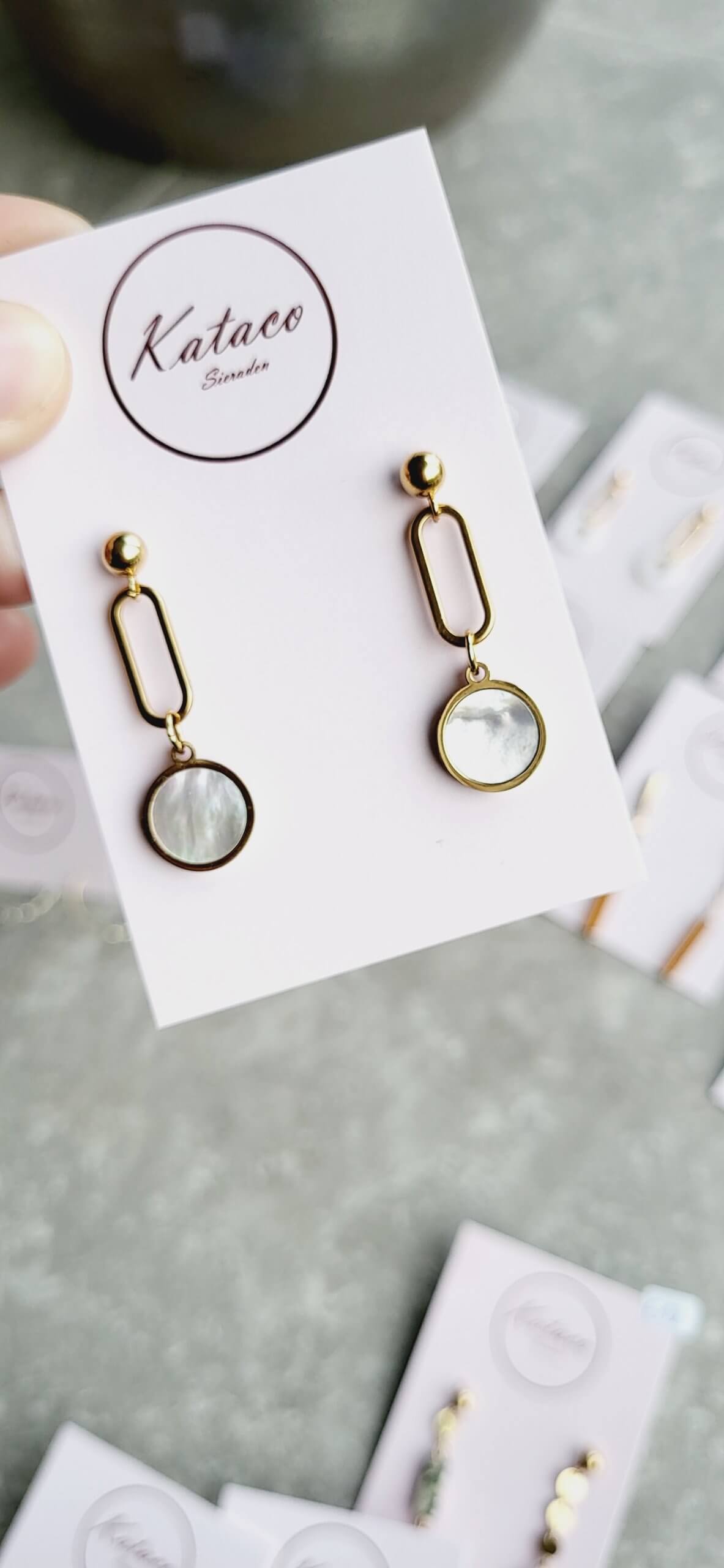 Oorbellen - schelpen bedel