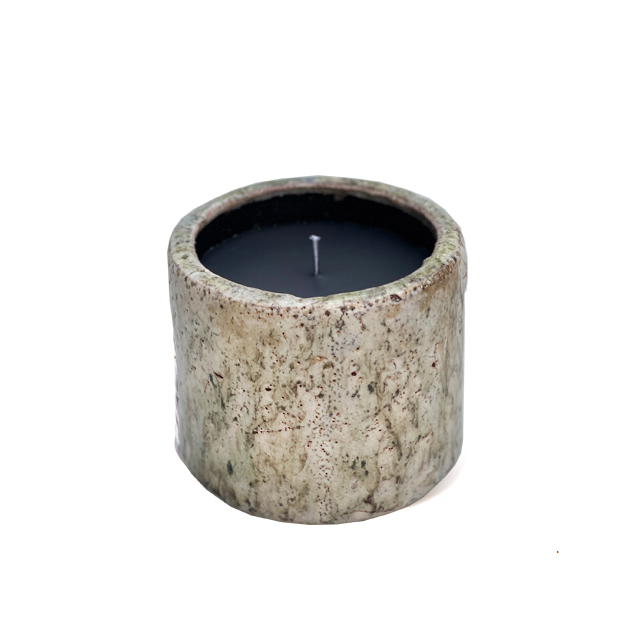 Binnenhuiskaars Ivy - Leathery notes